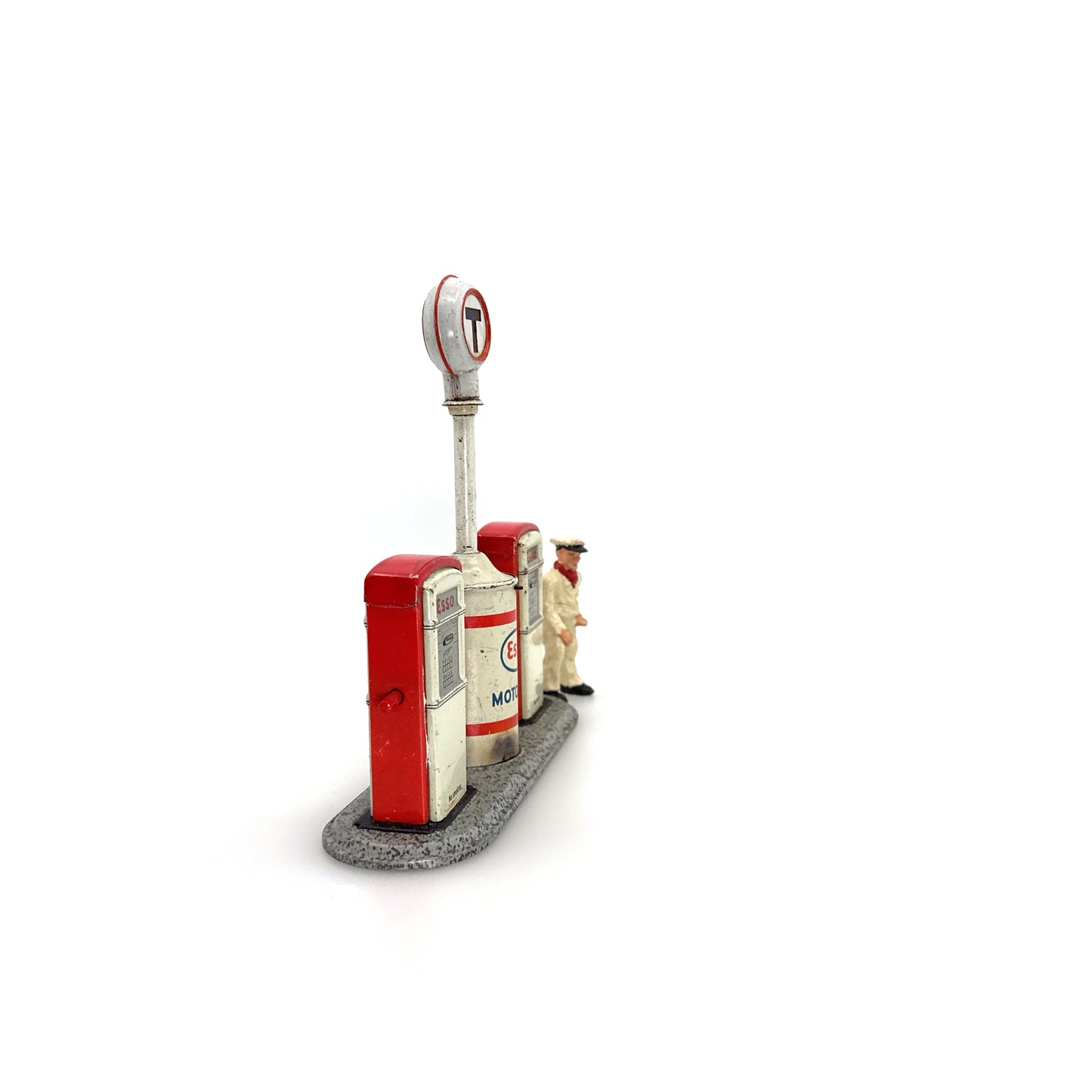 Arnold T Tankstelle (75258)