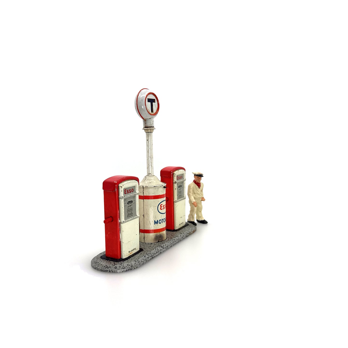 Arnold T Tankstelle (75258)