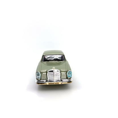 Gama Mercedes Heckflosse 220S Nummer 475 im Originalkarton (74665)
