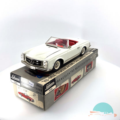 Schuco 5500 Real Mercedes Benz 230SL Pagode im Originalkarton (75030)