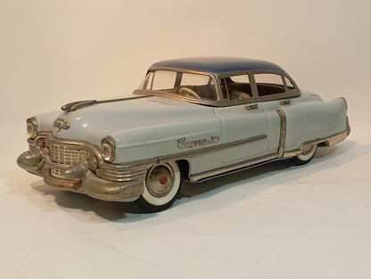 GAMA Cadillac OVP Nr.300 (72705)