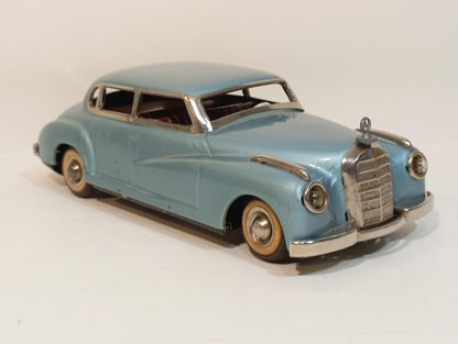 JNF Mercedes Adenauer M300 OVP Art.68 (72369)