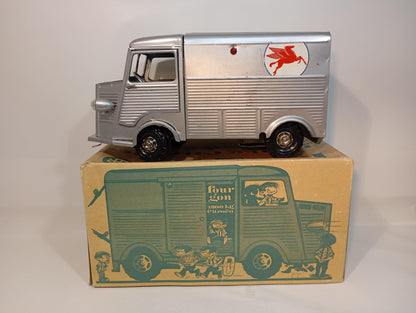 CHR Citroen HY in original box (72848)