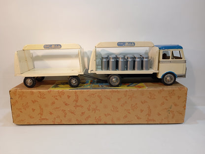Göso milk truck in original box (72449)