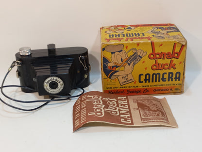 Donald's Duck Camera in the extraordinary original box (73018)