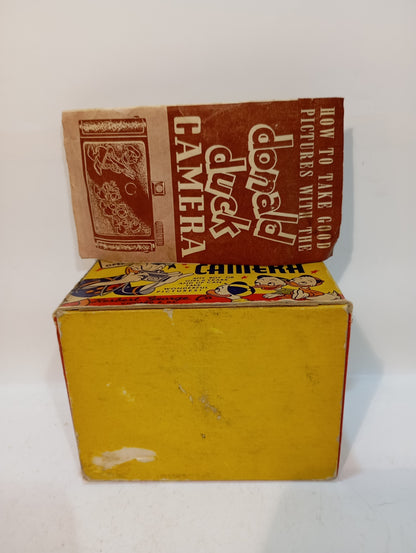 Donald's Duck Camera in the extraordinary original box (73018)
