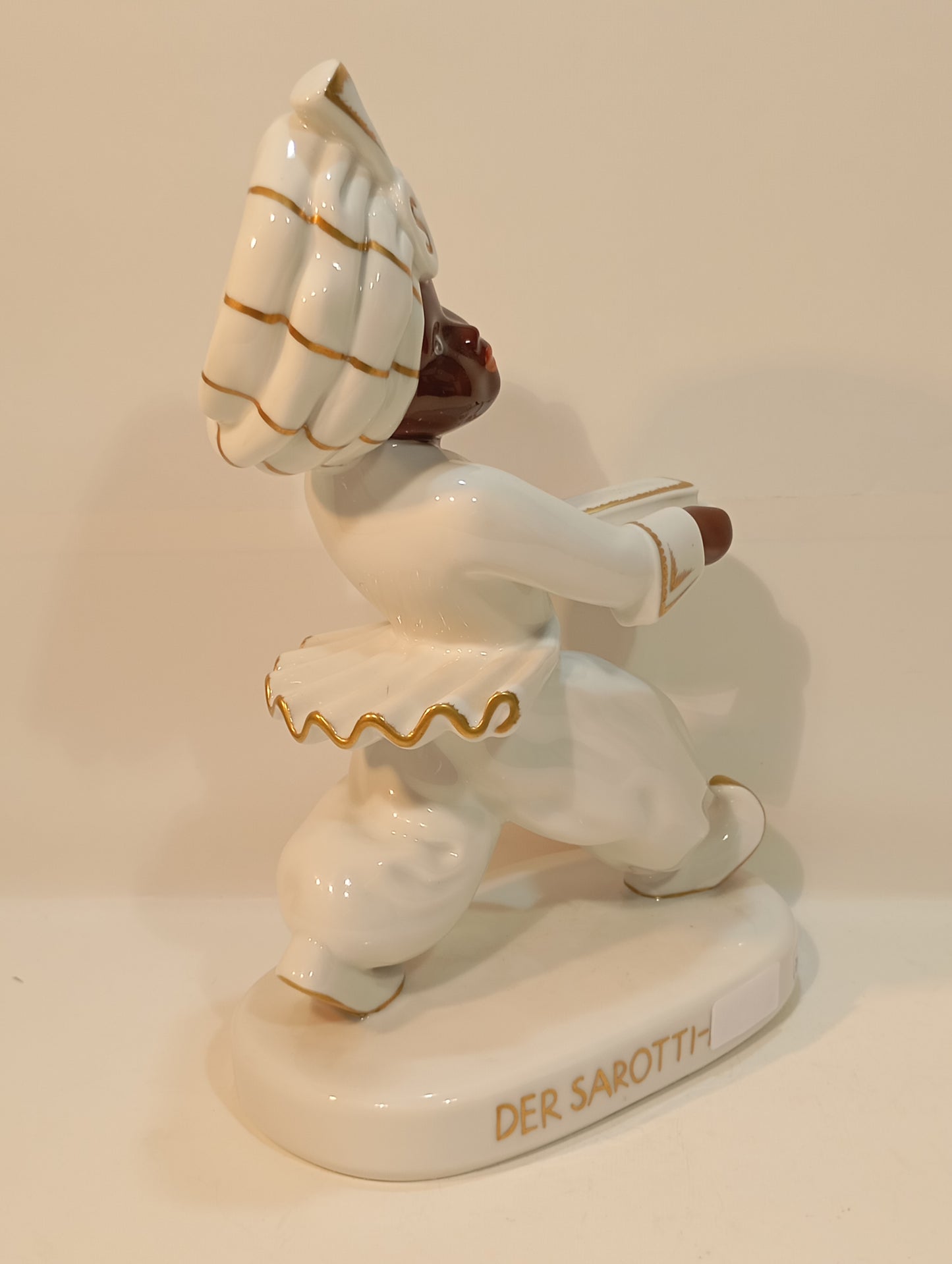 Rosenthal Sarotti Werbefigur mit der brauen Figur in großer Ausführung (73181)