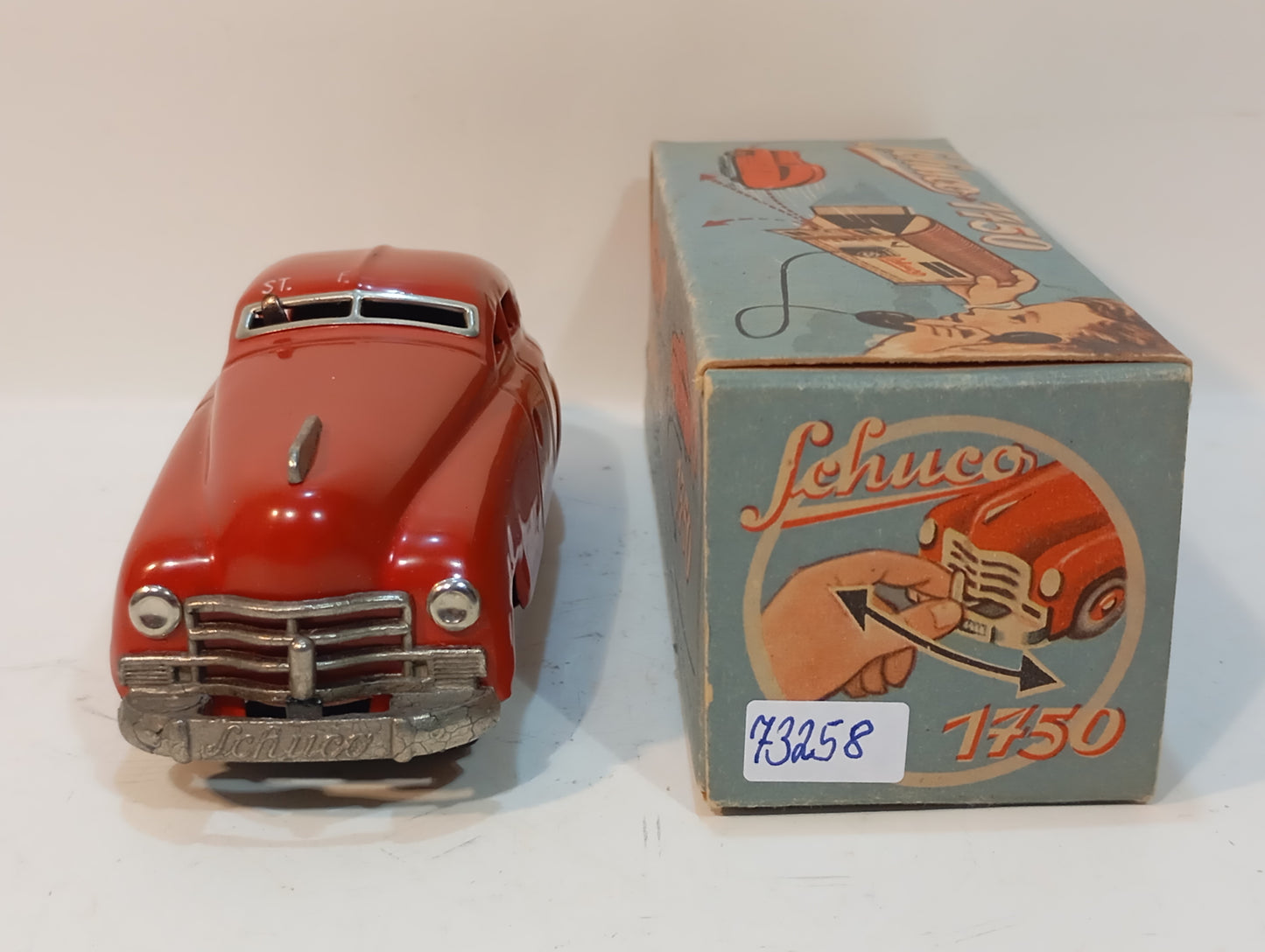 Schuco Art. 1750 Garagenauto im Originalkarton (73258)