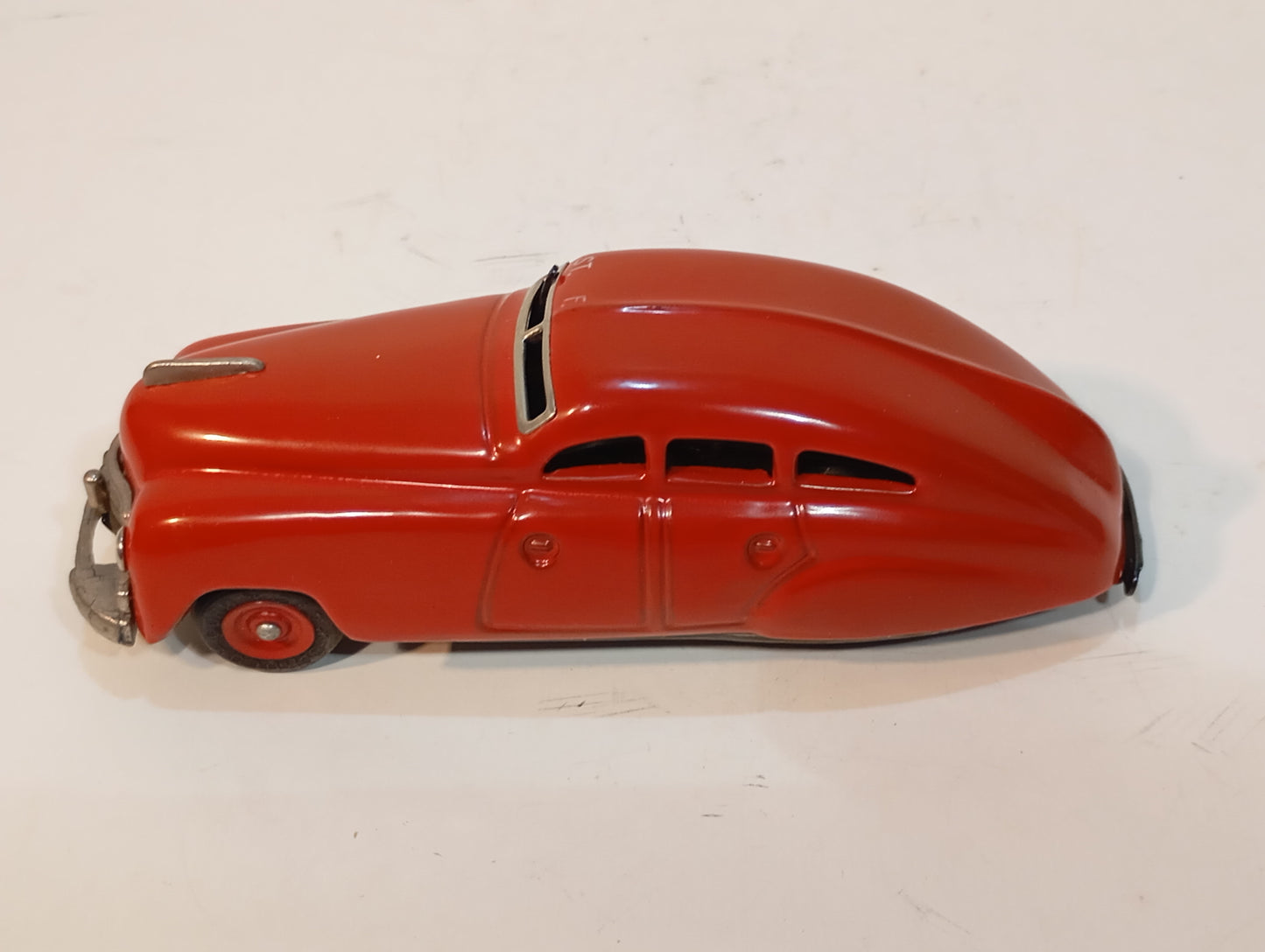 Schuco Art. 1750 Garagenauto im Originalkarton (73258)