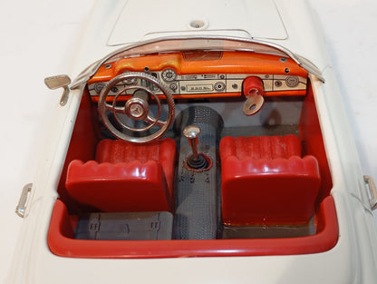 Schuco Real 5500 MB 230 SL im Originalkarton (73384)