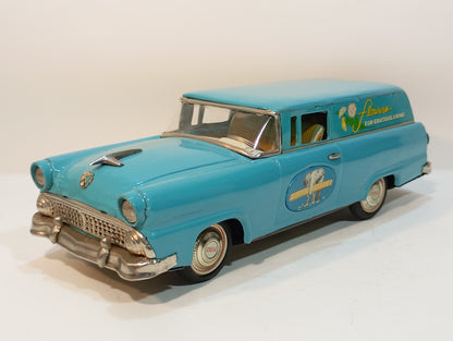 Bandai Ford Station Wagon Flower Car (73403)