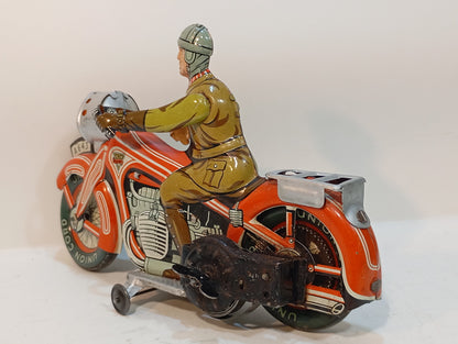 Arnold Nr. 560 Motorrad im Originalkarton (73416)