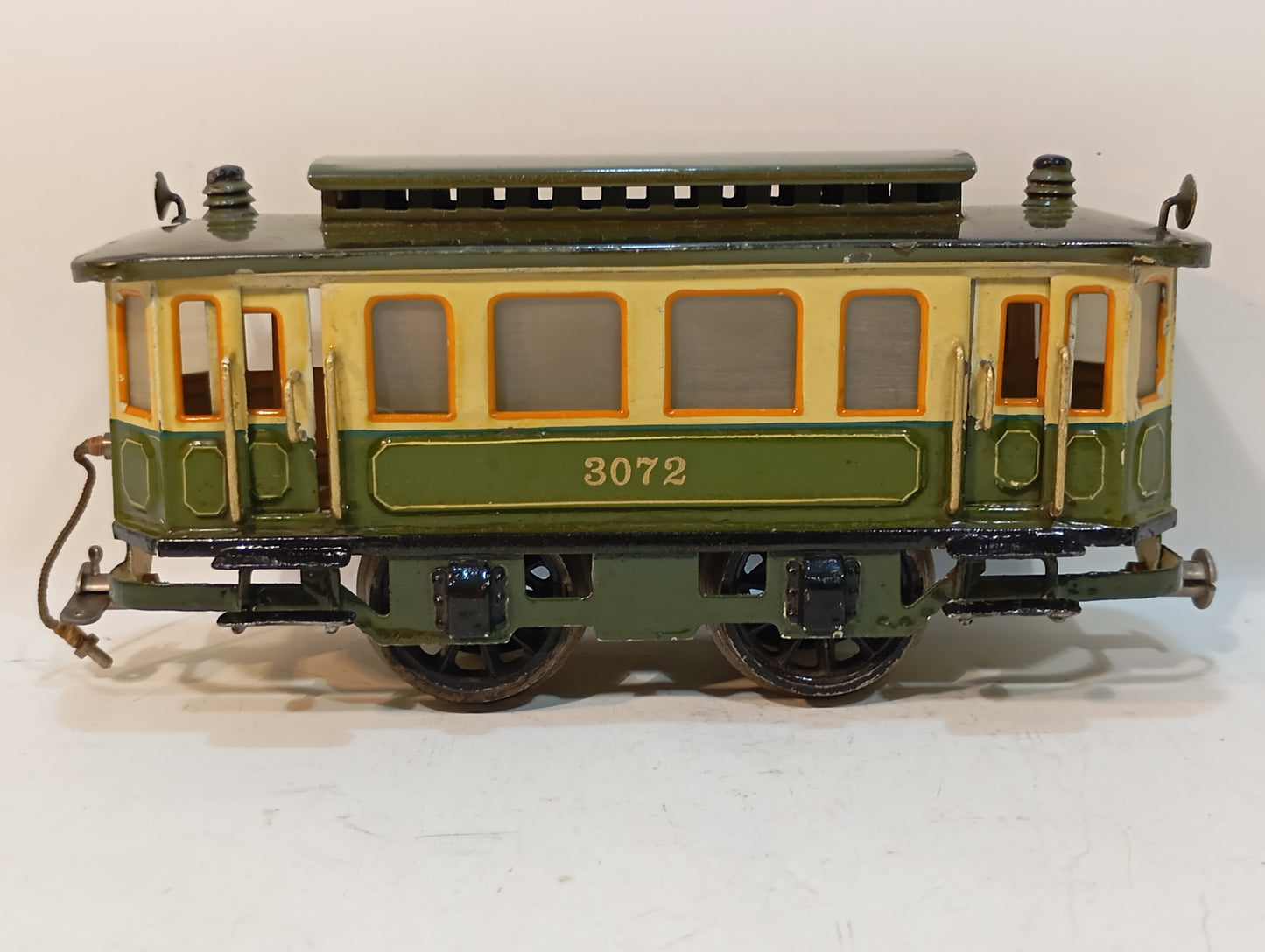 Märklin Spur 0 Straßenbahn 13070 und 13072 Anhänger (73439)