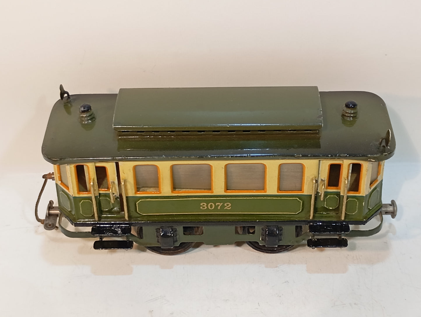 Märklin Spur 0 Straßenbahn 13070 und 13072 Anhänger (73439)