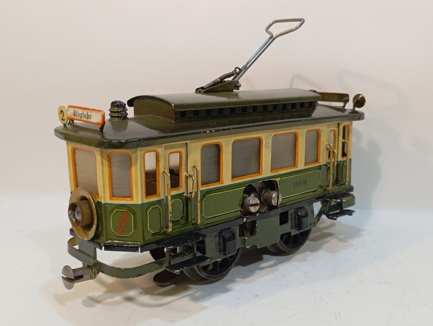 Märklin Spur 0 Straßenbahn 13070 und 13072 Anhänger (73439)