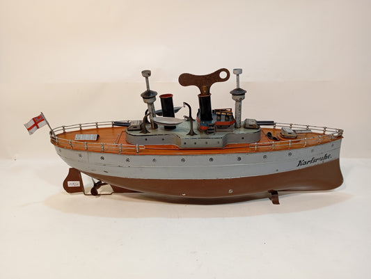 Fleischmann Schlachtschiff „Karlsruhe“ – Modell aus der Zeit des Ersten Weltkriegs (Art.-Nr. 72760)