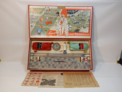 Schuco 4525 driving school set in original box (73605)