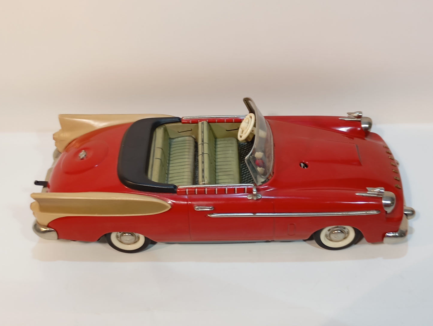 Schuco 5700 Packard Synchromatic im Originalkarton (73616)