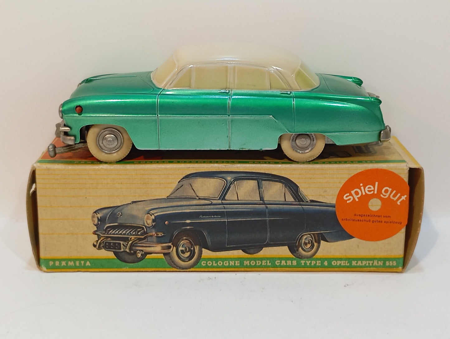 Prämeta Opel Kapitän mit Originalkarton (73637)