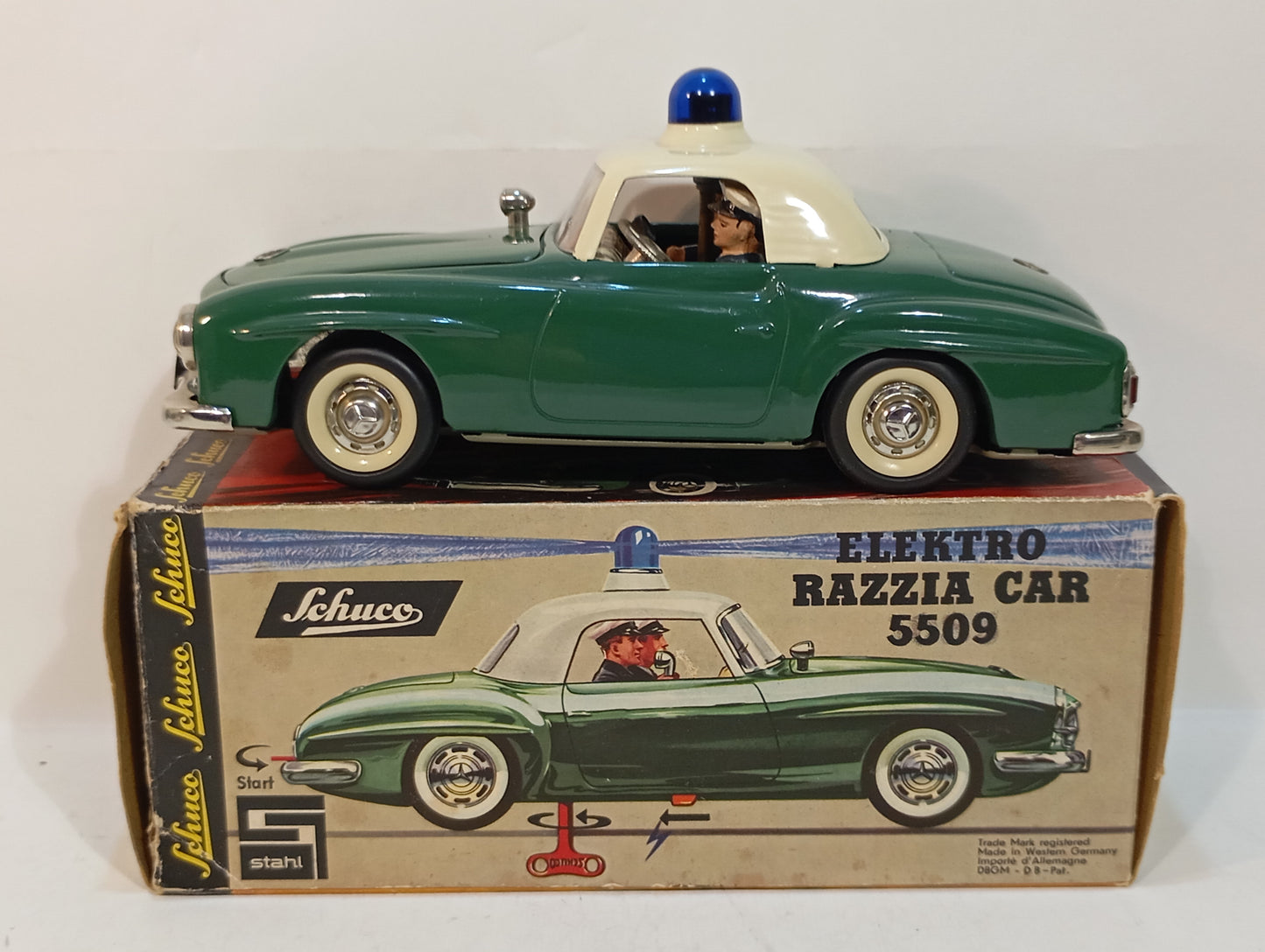 Schuco 5509 Razzia Car im Originalkarton (73440)