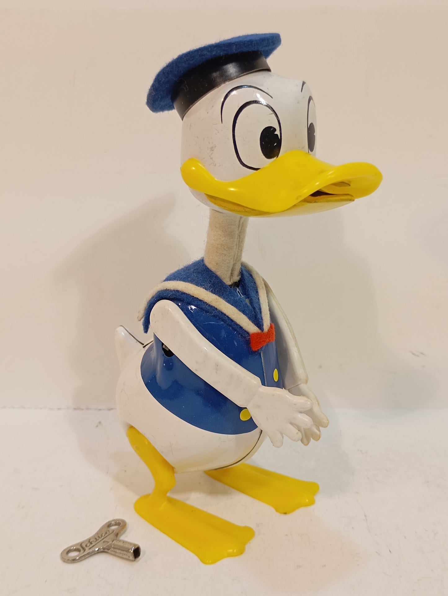 Schuco Donald Duck Nr. 984 im Originalkarton (73746)