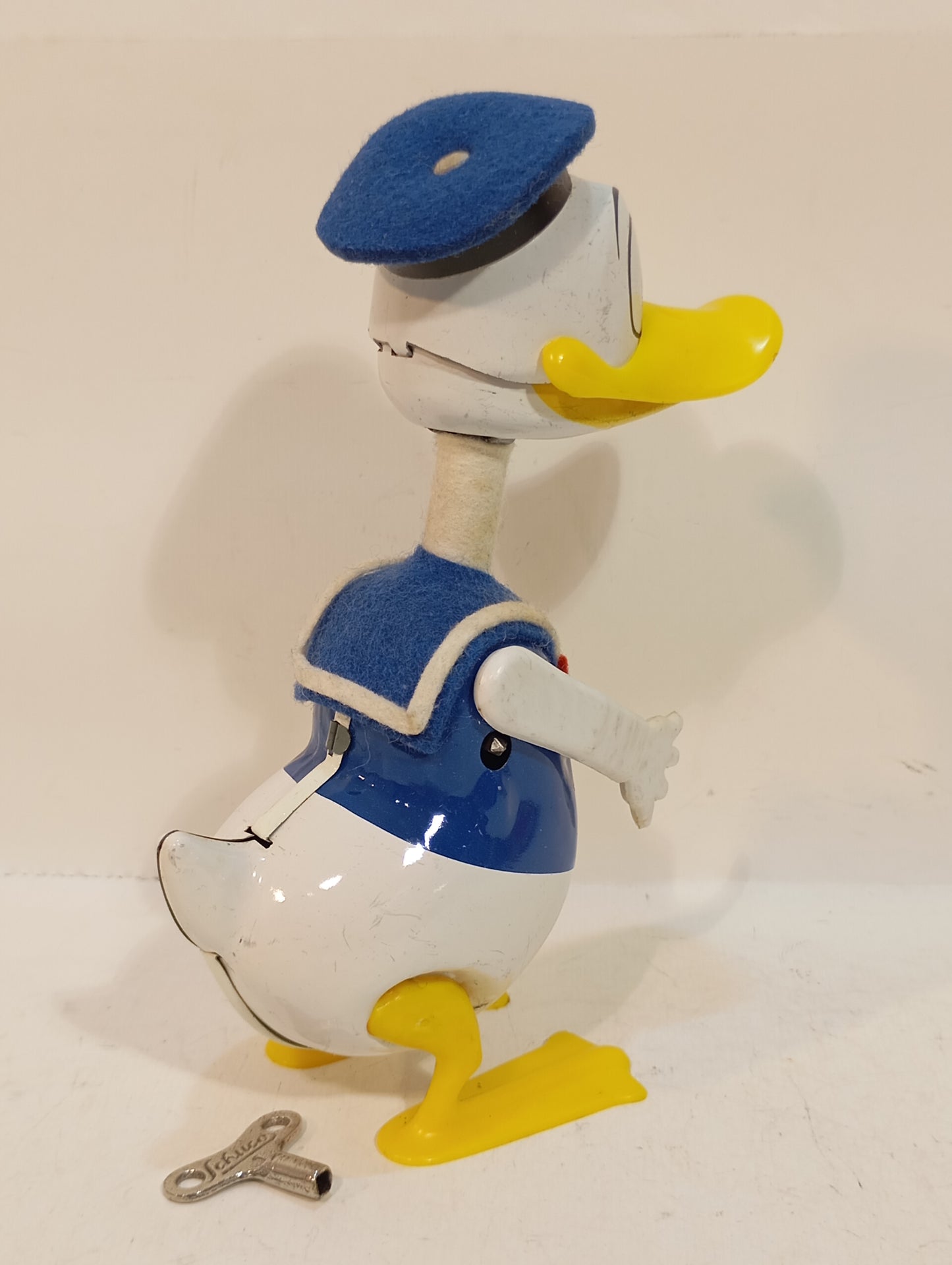 Schuco Donald Duck Nr. 984 im Originalkarton (73746)