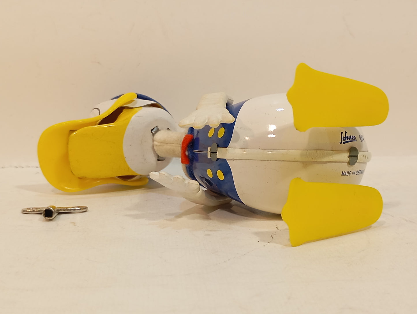 Schuco Donald Duck Nr. 984 im Originalkarton (73746)