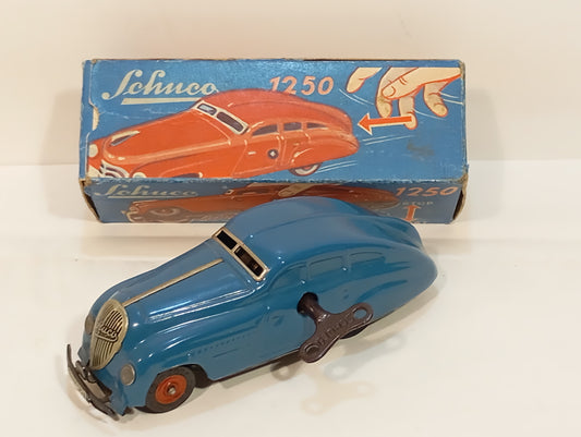 Schuco 1250 Maybach Limousine in original box (71500)