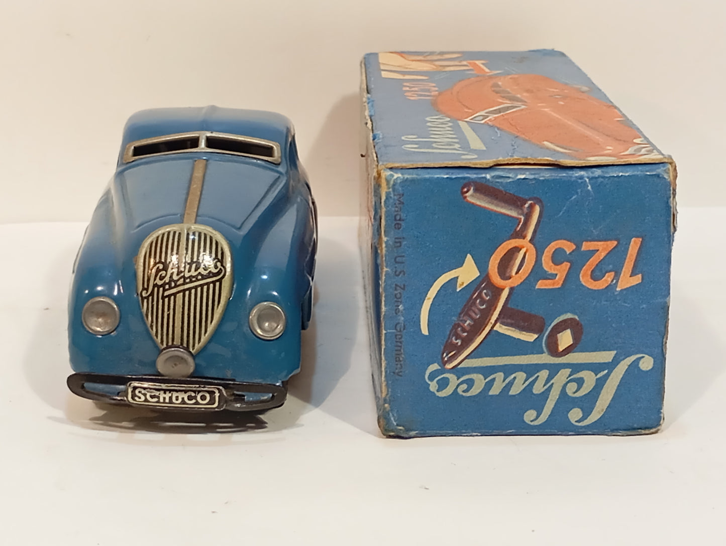 Schuco 1250 Maybach Limousine in original box (71500)