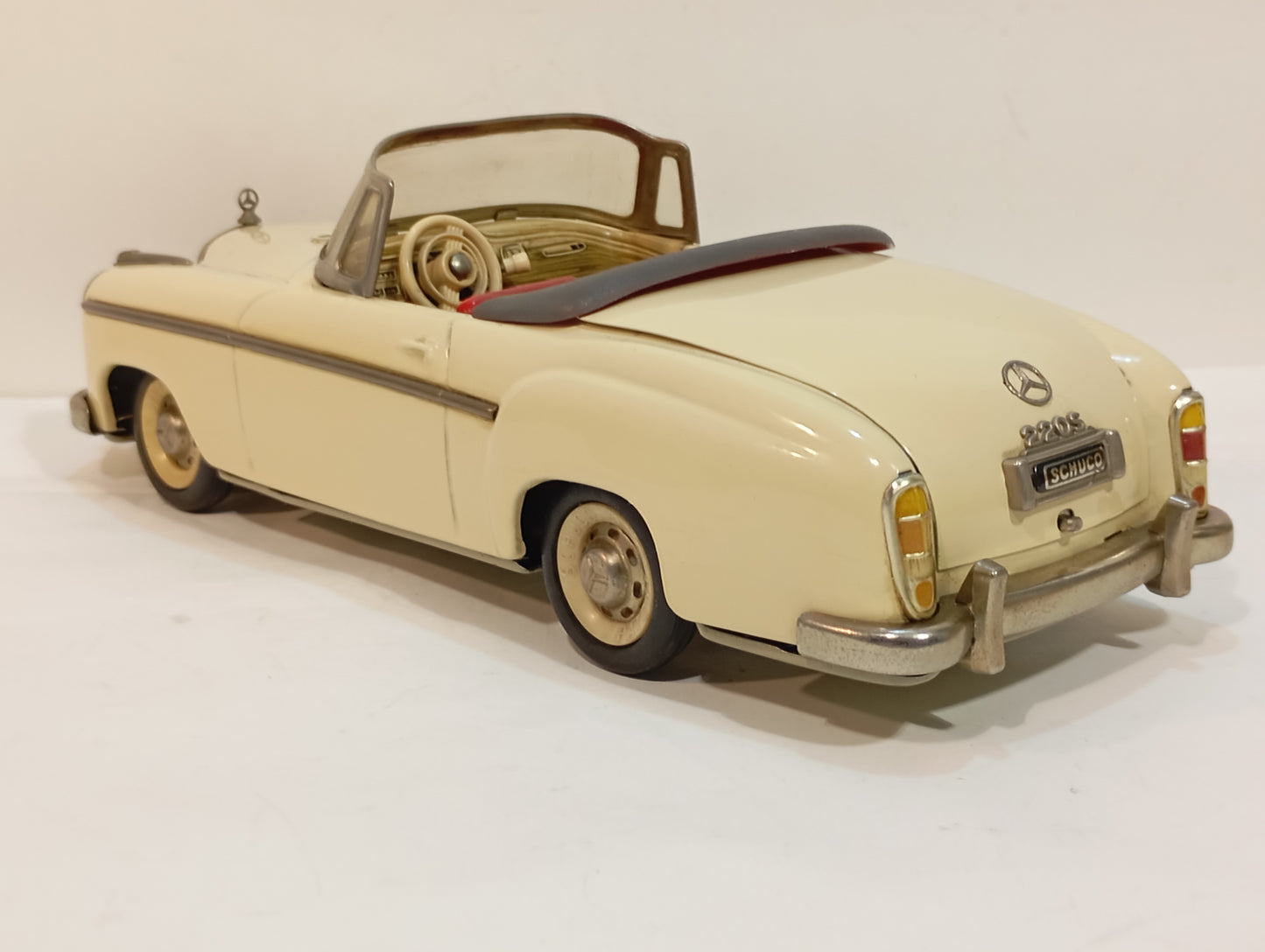 Schuco Hydro Car 5720 in original box (72615)