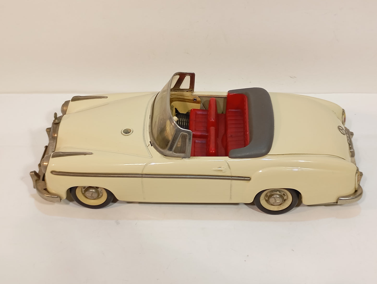 Schuco Hydro Car 5720 in original box (72615)