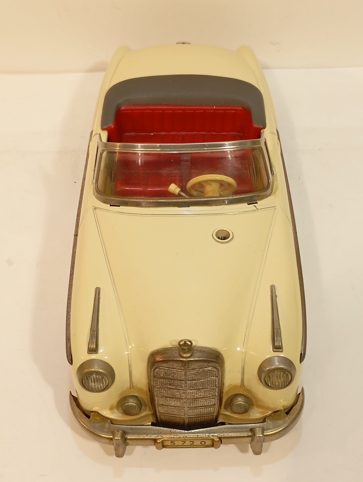 Schuco Hydro Car 5720 in original box (72615)