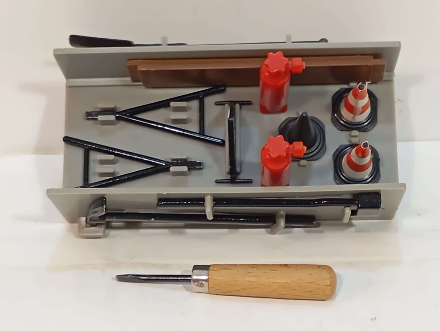 Schuco truck 6077 in original box (73898)