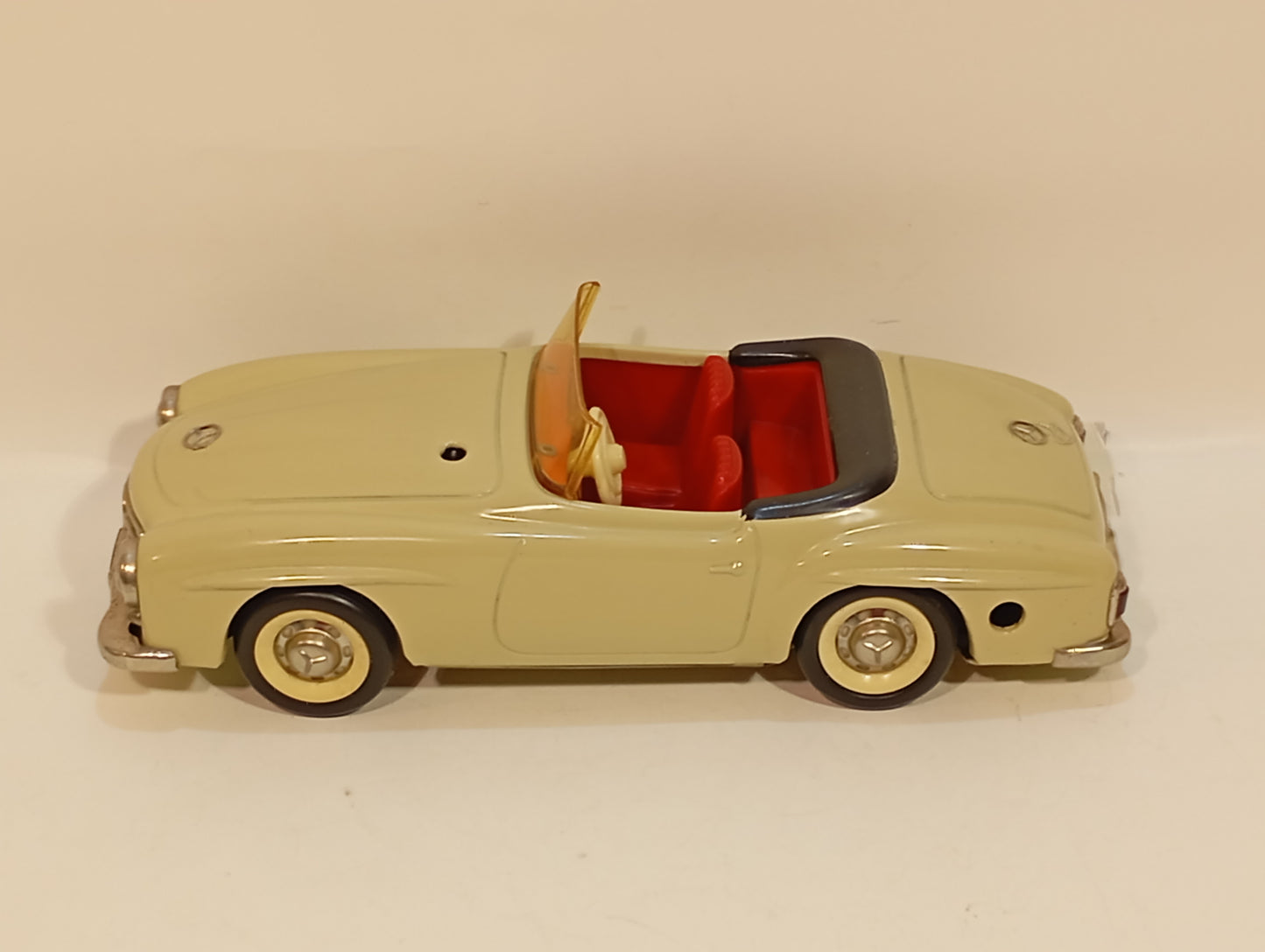 Schuco 2095 Mercedes 190 SL im Originalkarton (73994)
