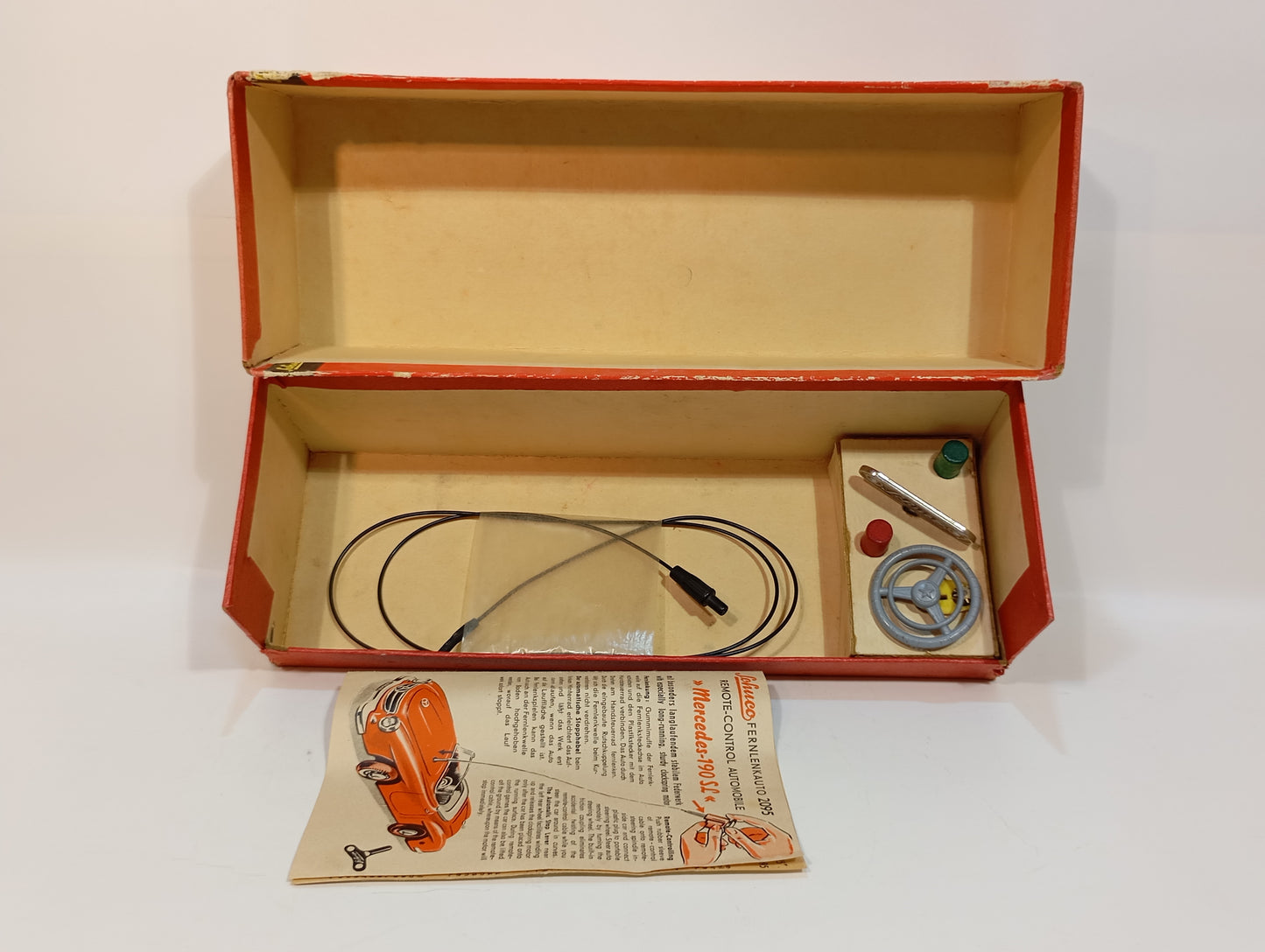 Schuco 2095 Mercedes 190 SL im Originalkarton (73994)