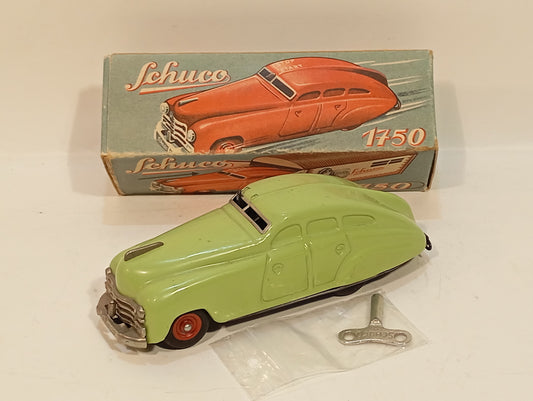 Schuco 1750 Garagenauto hellgrün im Originalkarton (73939)