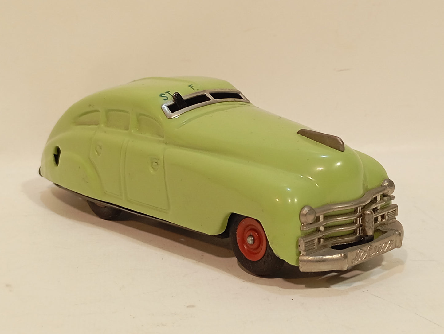 Schuco 1750 Garagenauto hellgrün im Originalkarton (73939)