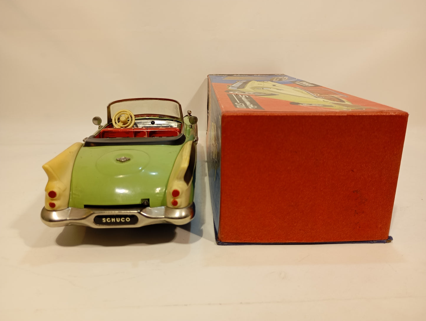 Schuco 5700 Electro Synchromatic Packard im Originalkarton (73920)