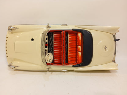 Schuco 5700 Electro Synchromatic Packard im Originalkarton (73950)