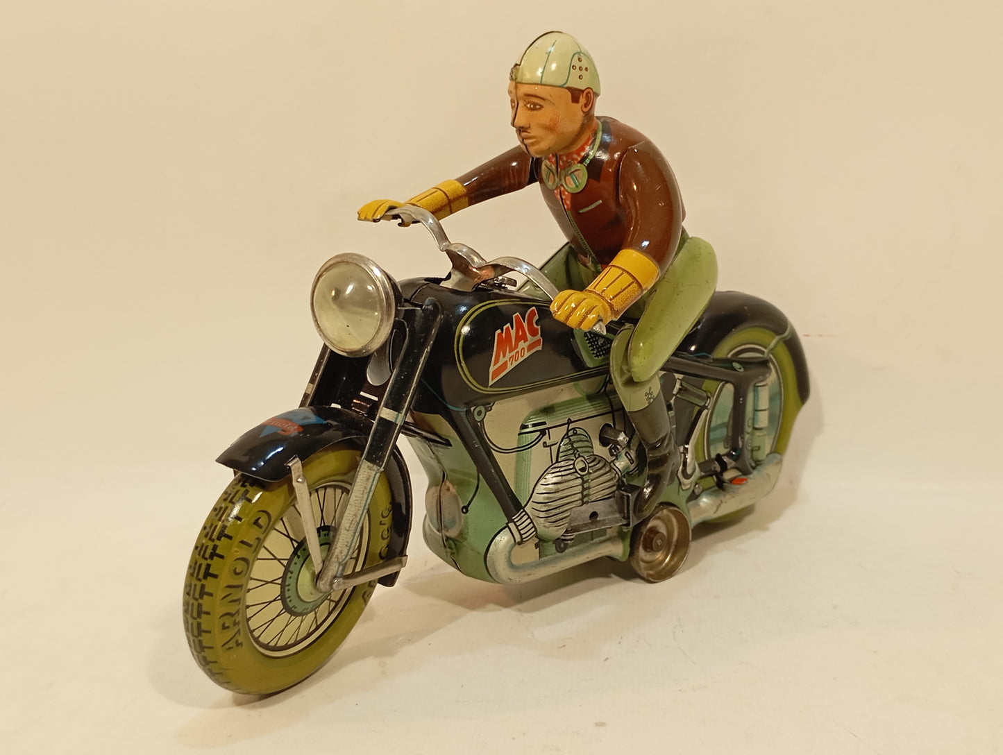 Arnold Mac 700 im Originalkarton (73901)