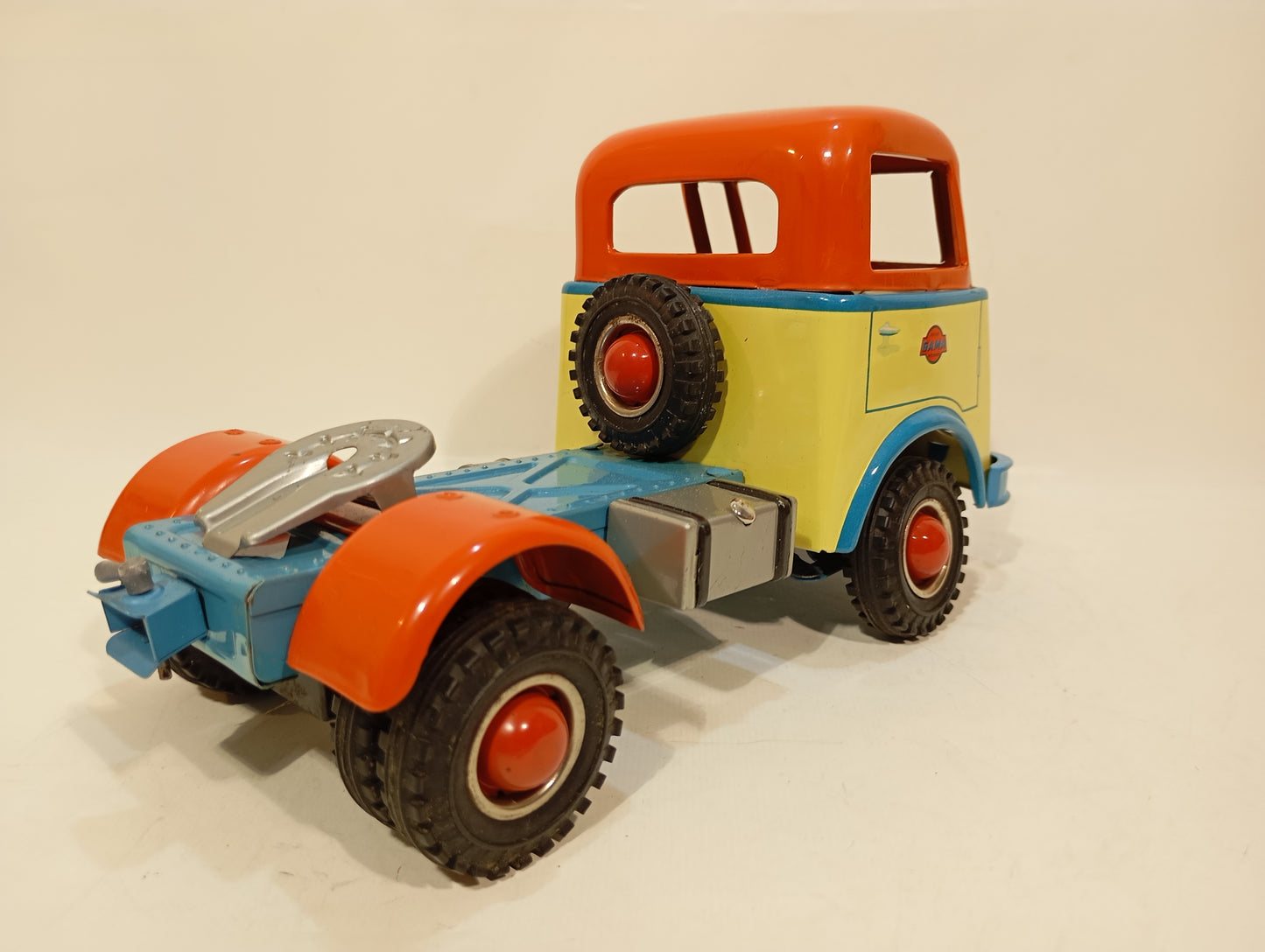 Gama 292/1/29 großer intern. Sattelzug LKW im Originalkarton (74080)