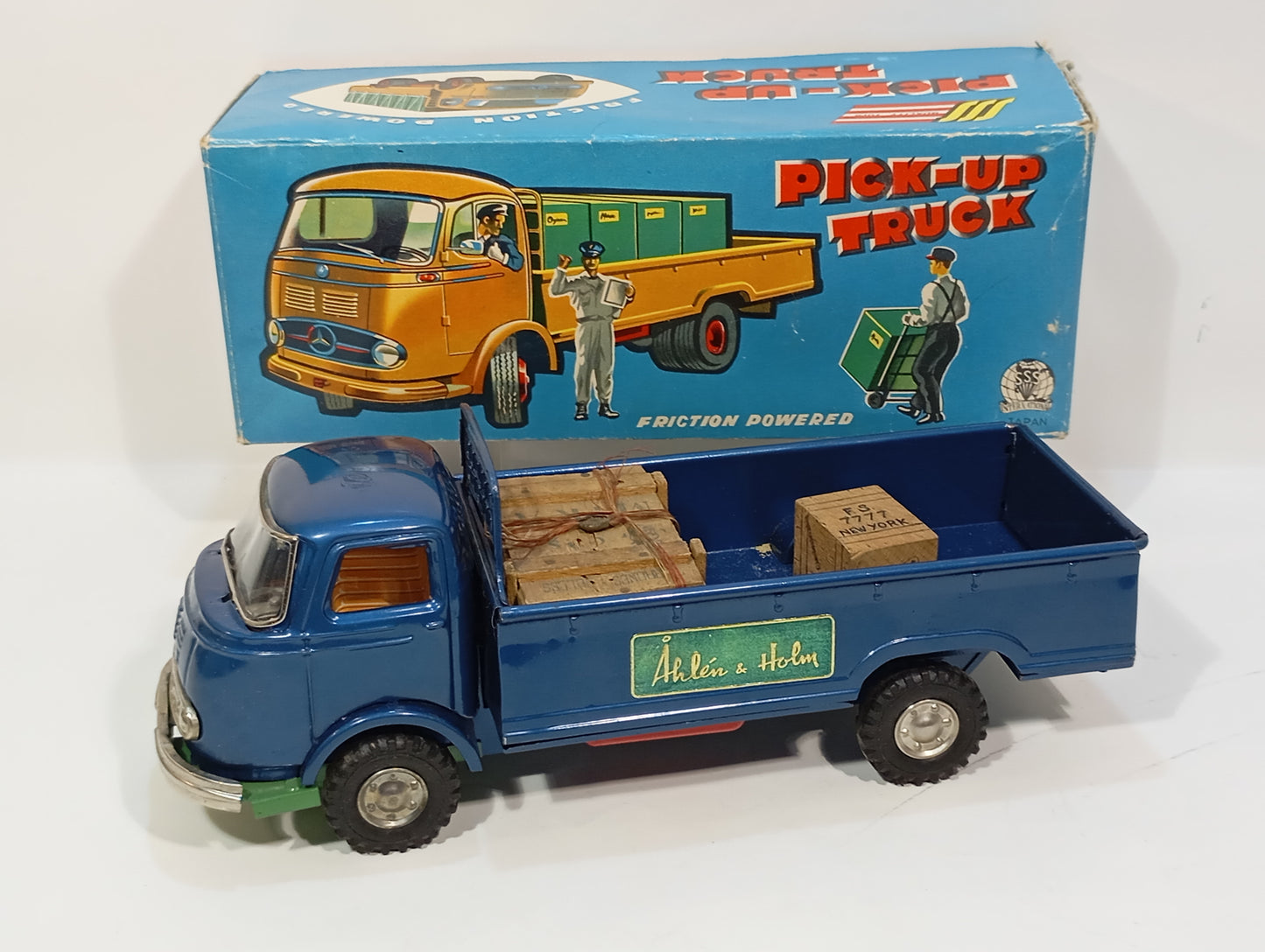 SSS Pickup Truck (Pritsche) Mercedes 319 im Originalkarton (74217)