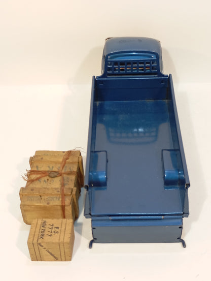 SSS Pickup Truck (Pritsche) Mercedes 319 im Originalkarton (74217)