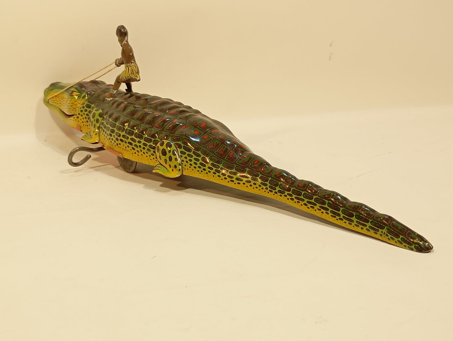 Technofix Krokodil 208M mit afrikanischer Figur (74223)