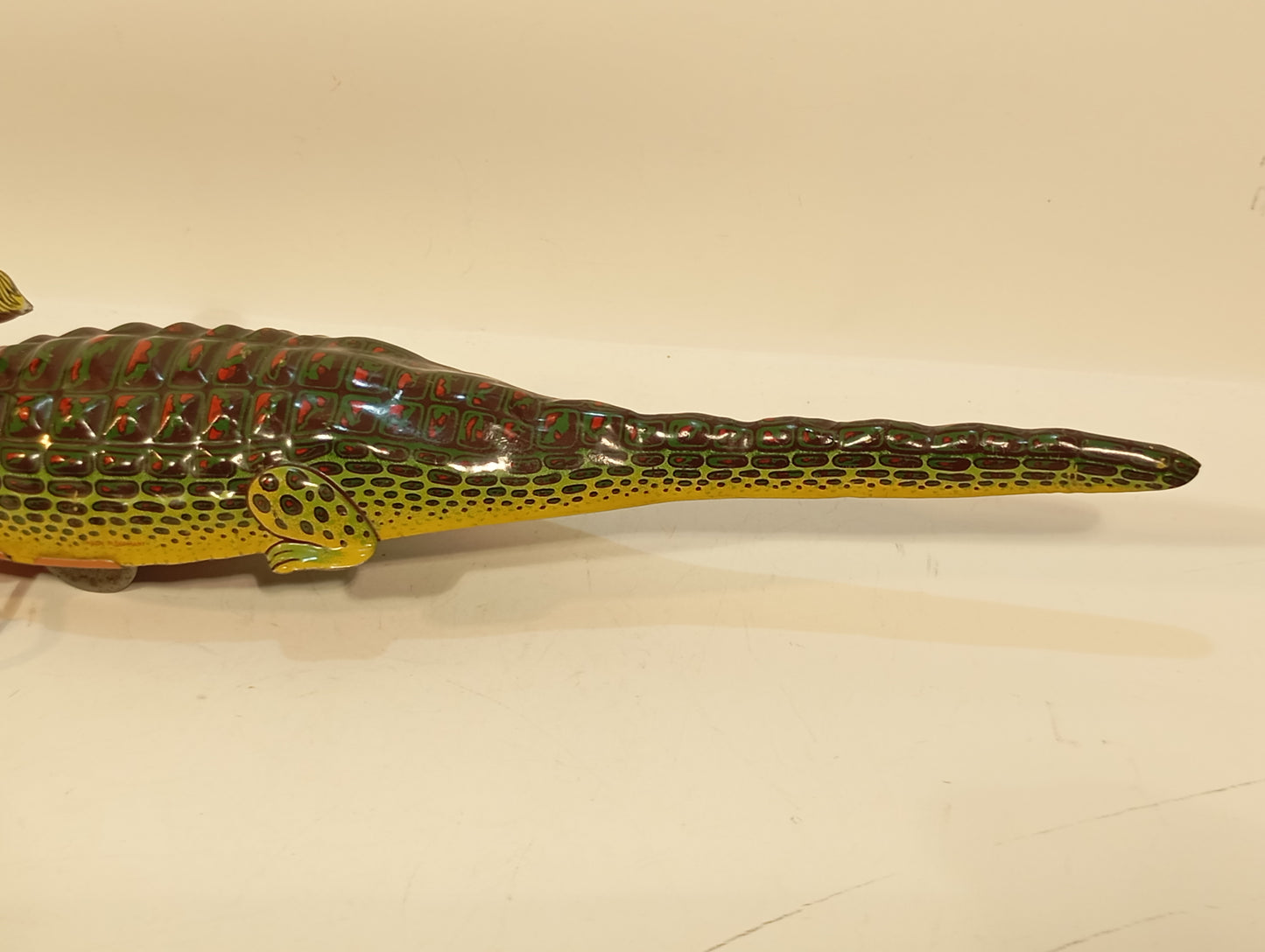 Technofix Krokodil 208M mit afrikanischer Figur (74223)