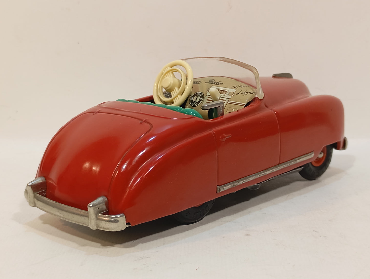 Schuco 4012 Radio Auto im Originalkarton (73923)