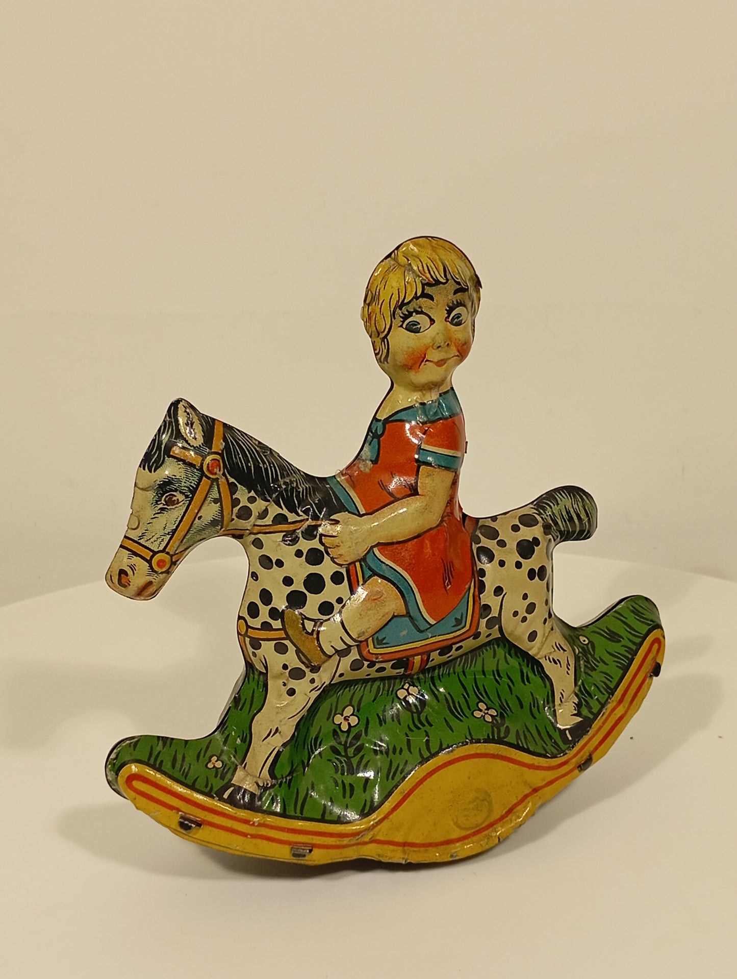 Gely Kind auf Schaukelpferd Nr. 173 (74523)