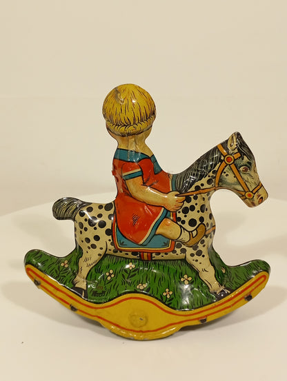 Gely Kind auf Schaukelpferd Nr. 173 (74523)