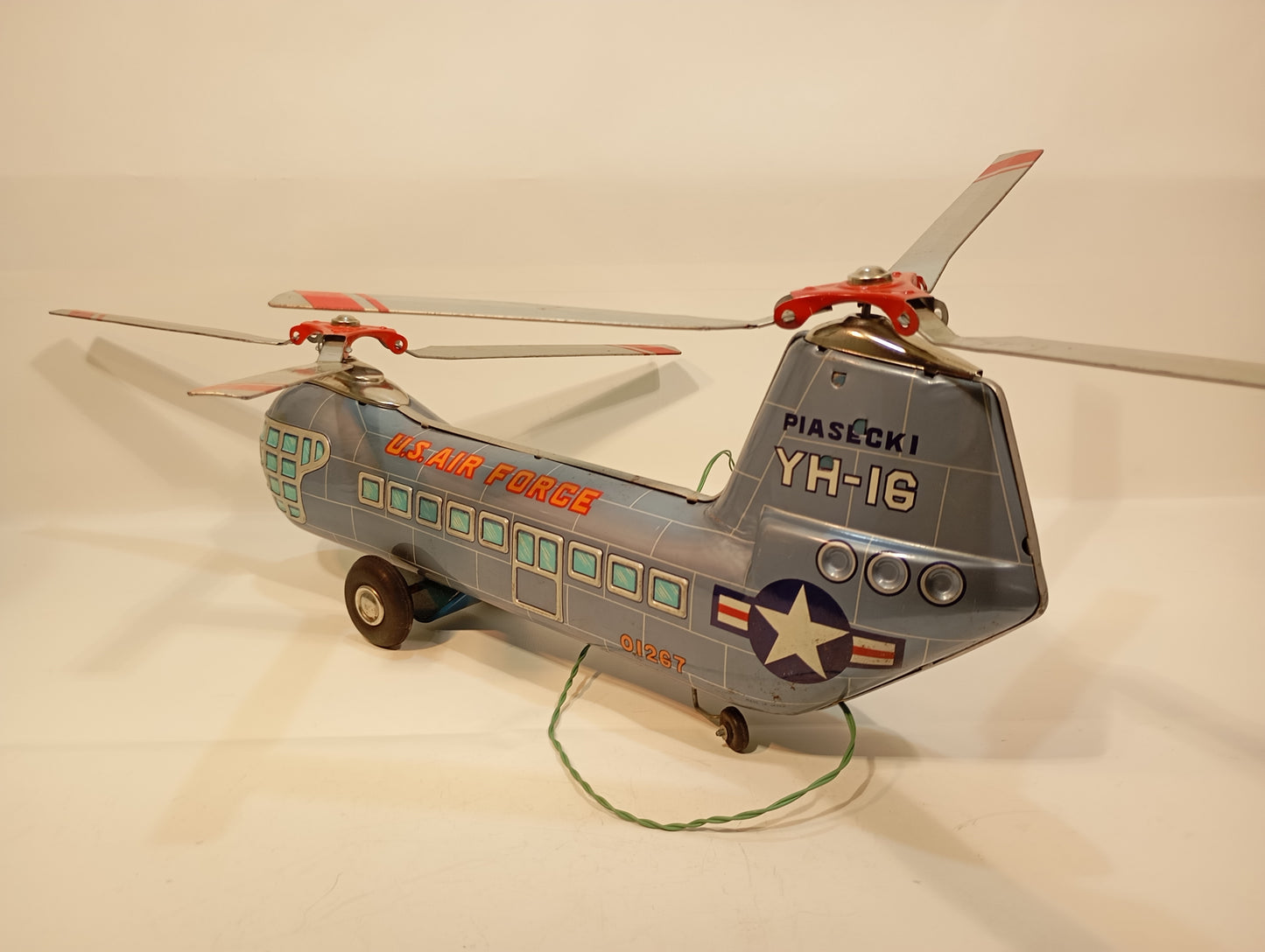 Japan Giant Helicopter YH16 US Airforce im Originalkarton