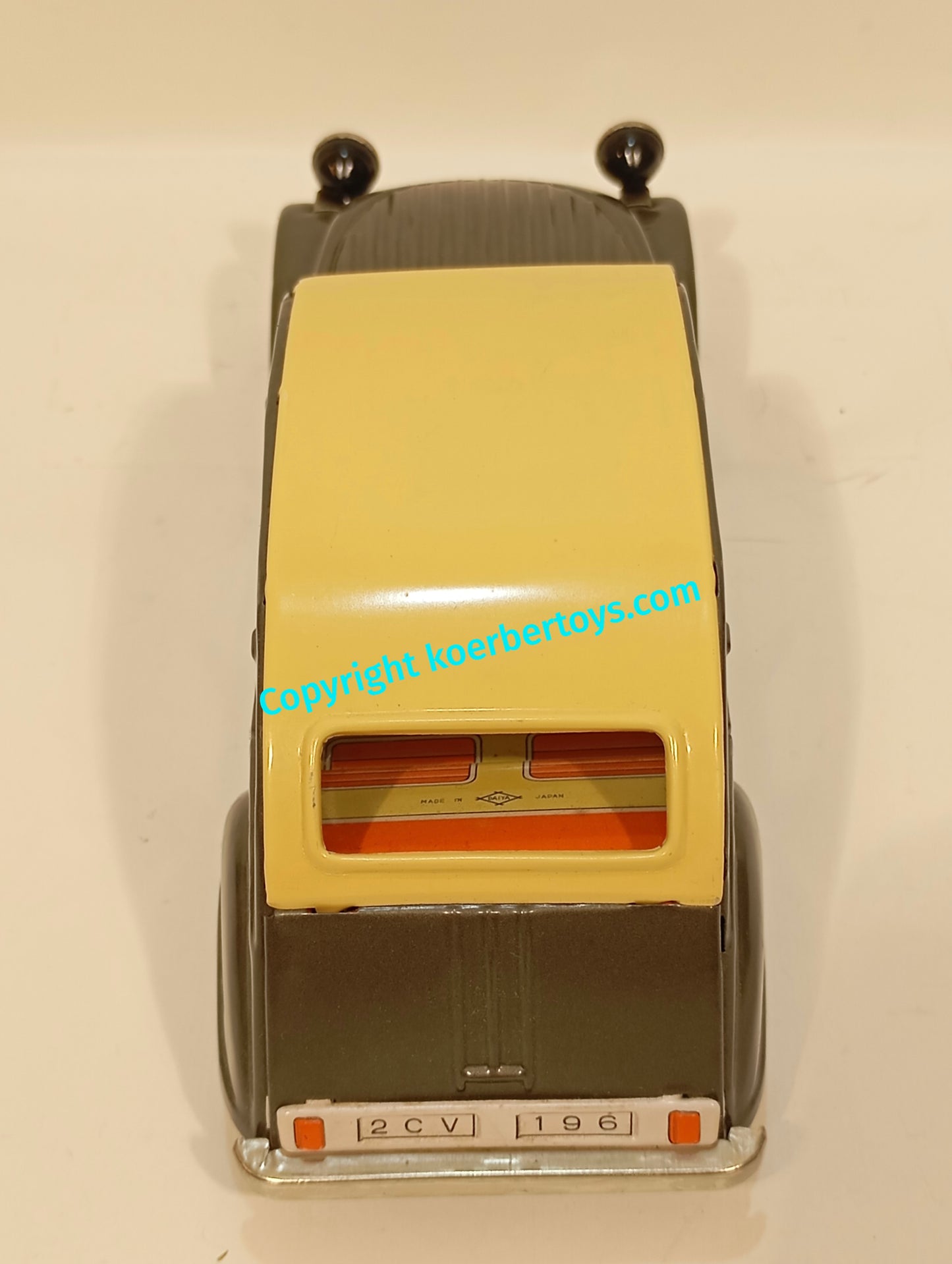Daiya Citroen 2CV Nummer 196 im Originalkarton